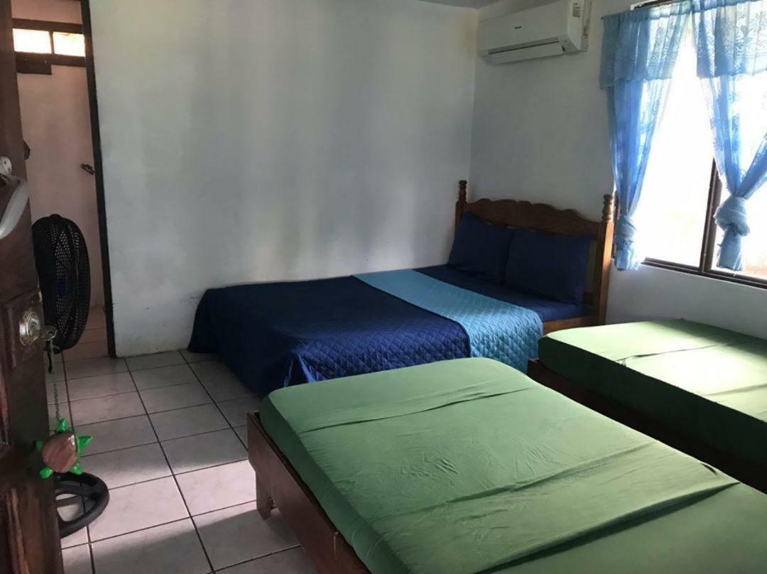 Cabinas Miss Miriam 2 Tortuguero Bagian luar foto