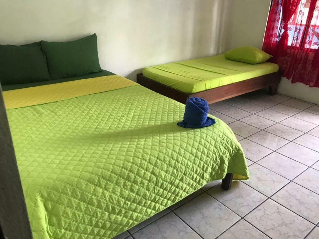 Cabinas Miss Miriam 2 Tortuguero Bagian luar foto