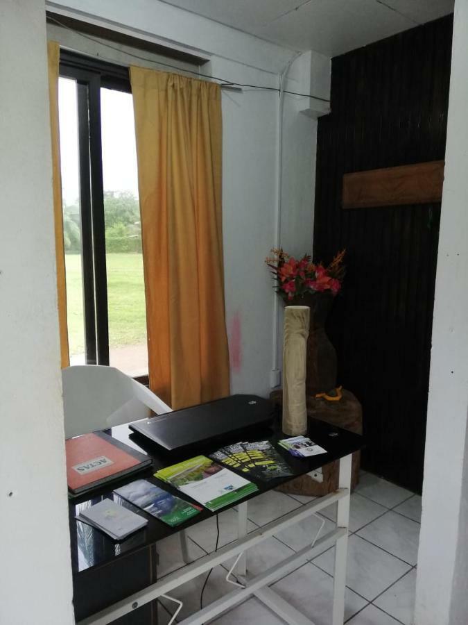 Cabinas Miss Miriam 2 Tortuguero Bagian luar foto