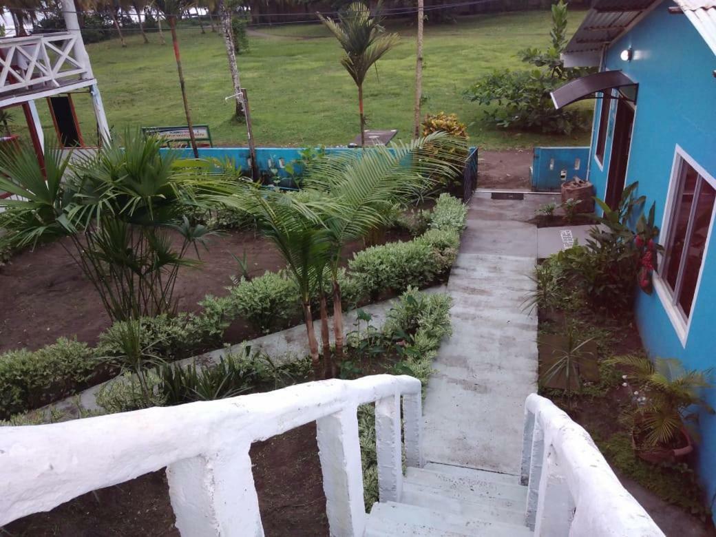 Cabinas Miss Miriam 2 Tortuguero Bagian luar foto